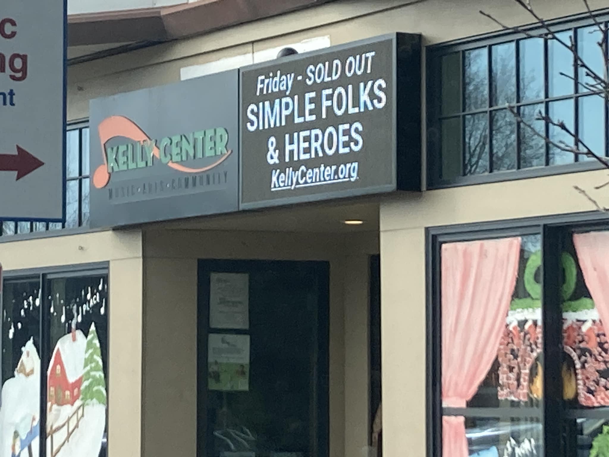 Simple Folks and Heroes